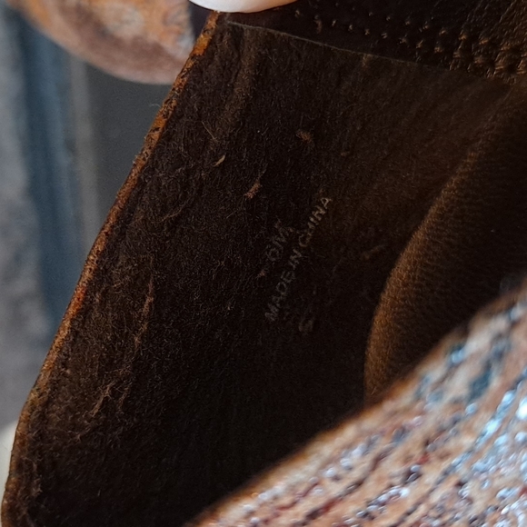 Moda Spana Pointed Leather Heels - Picture 9 of 12